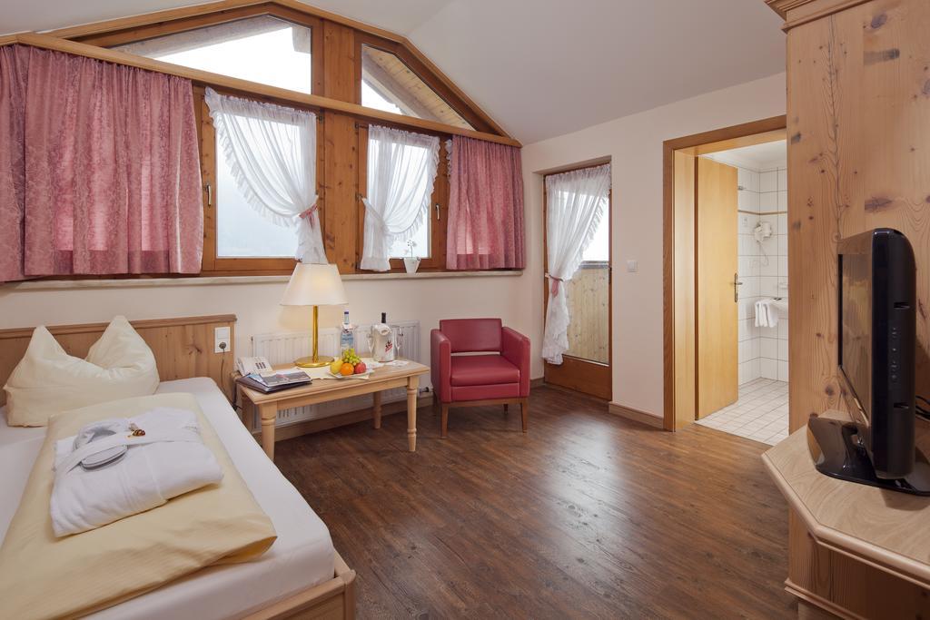 Hotel Magdalena Im Zillertal - Urlaub Mit Hund Ried im Zillertal Luaran gambar