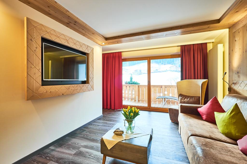 Hotel Magdalena Im Zillertal - Urlaub Mit Hund Ried im Zillertal Luaran gambar