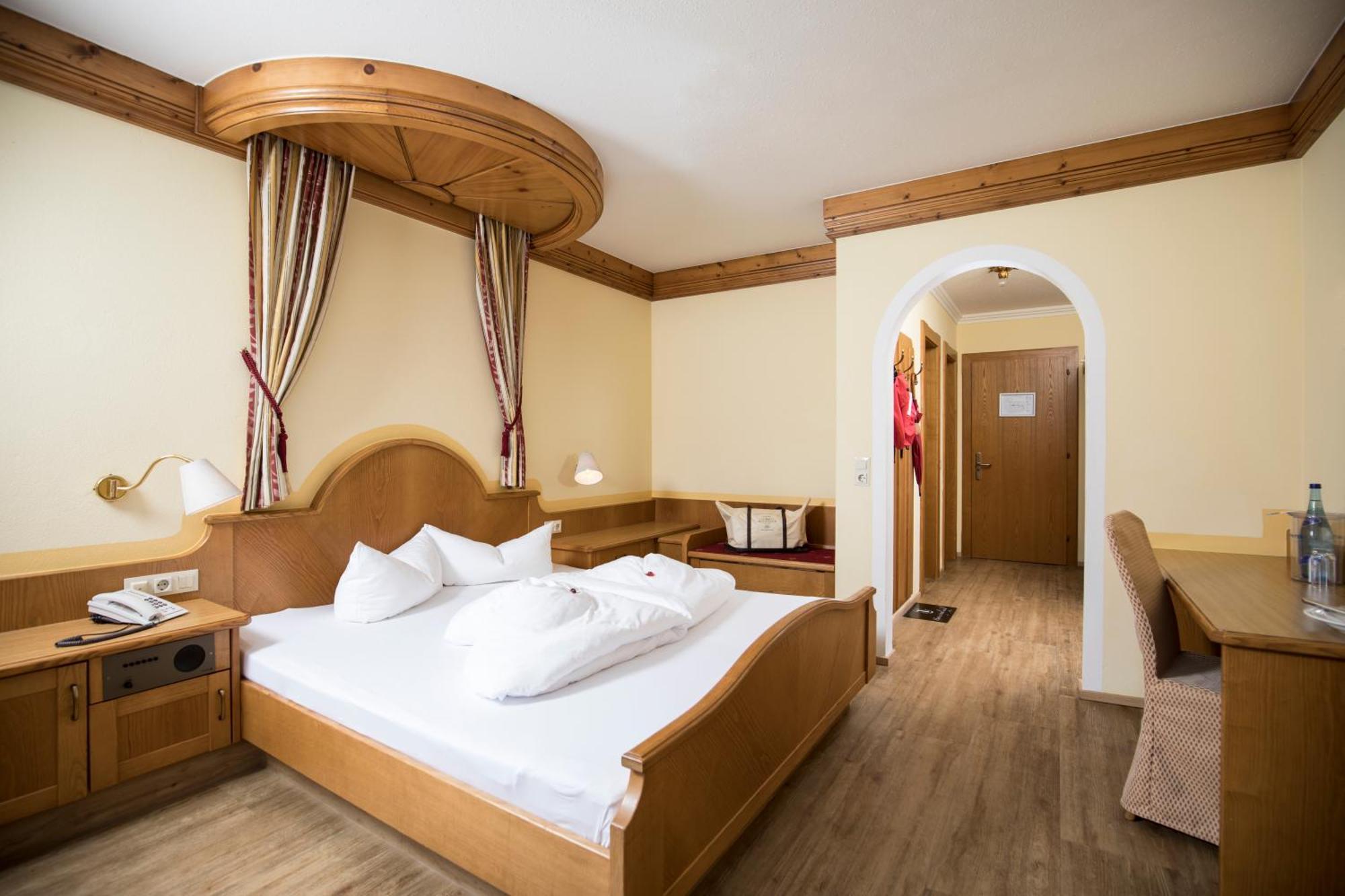 Hotel Magdalena Im Zillertal - Urlaub Mit Hund Ried im Zillertal Luaran gambar
